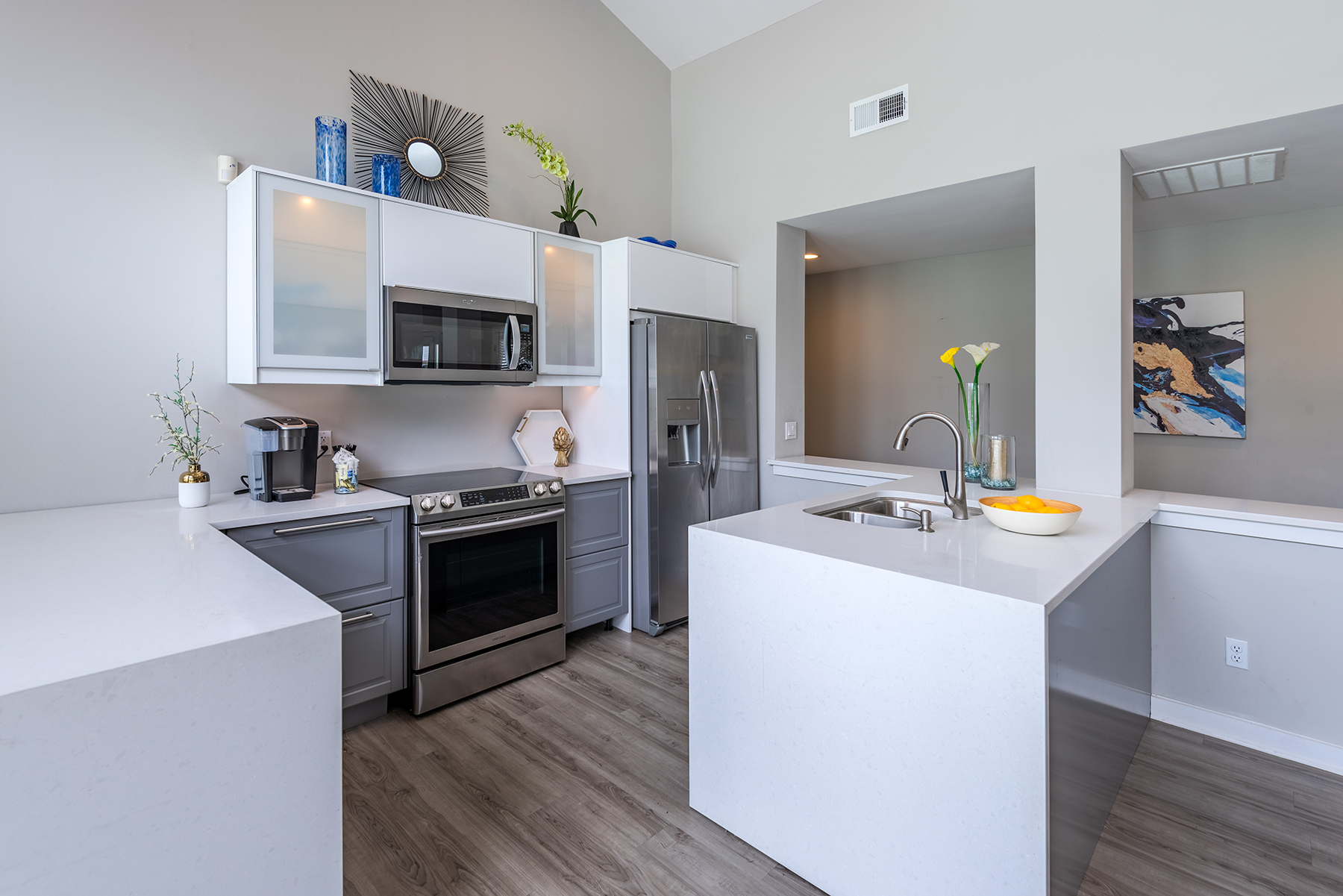 Sedgefield Square The Multifamily Advisory Group at Cushman & Wakefield